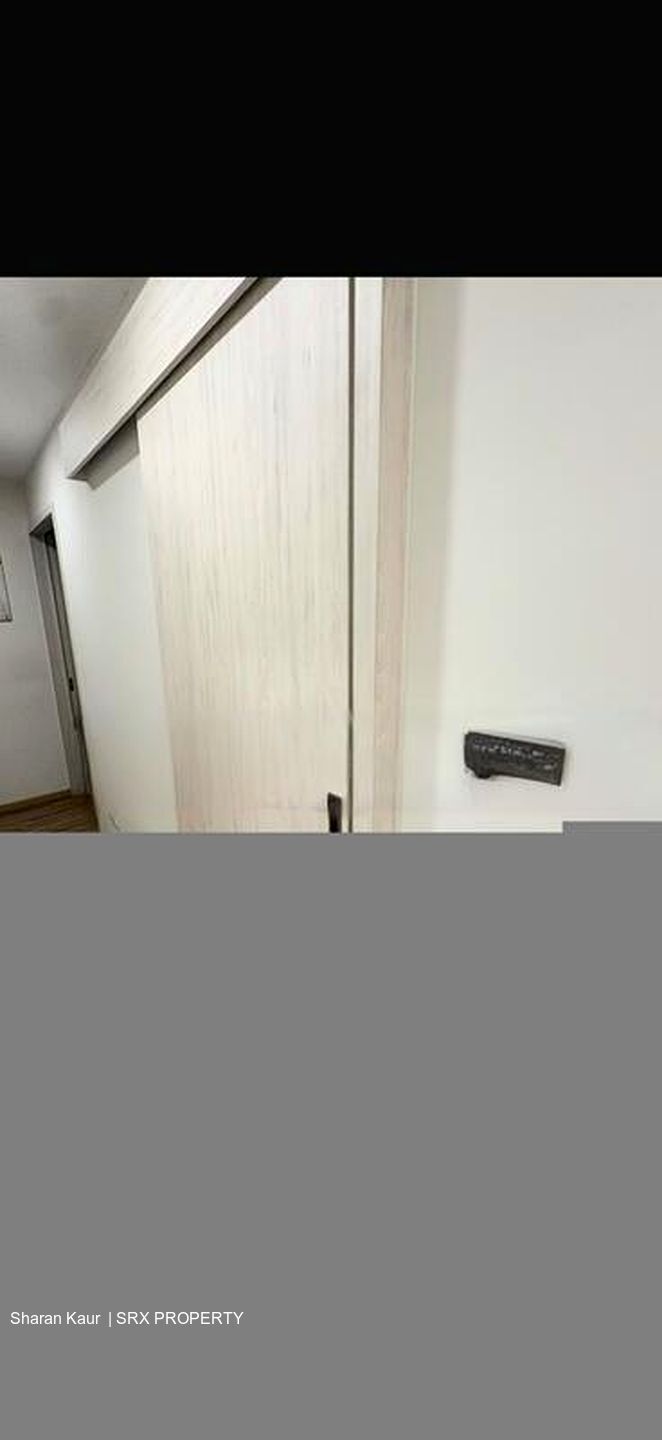 Mount Elizabeth Hospital (D9), Retail #453866551